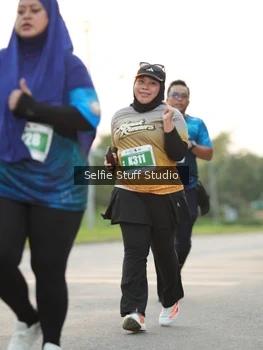 Runner Photo 4422735
