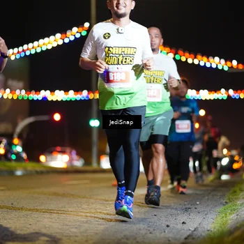 Runner Photo 4422759