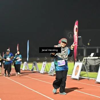 Runner Photo 4422763