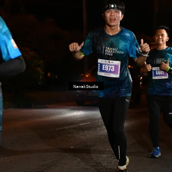 Runner Photo 4422796