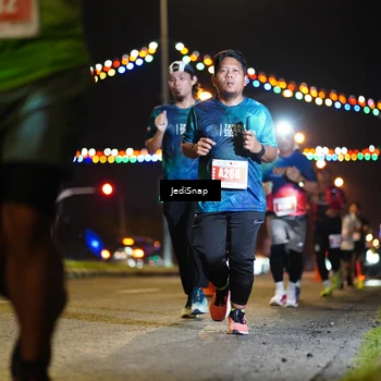 Runner Photo 4422833