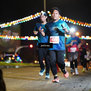 Runner Photo 4422836