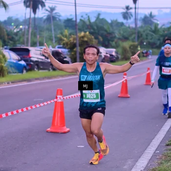 Runner Photo 4422855