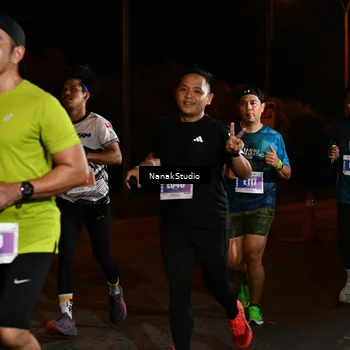Runner Photo 4422859