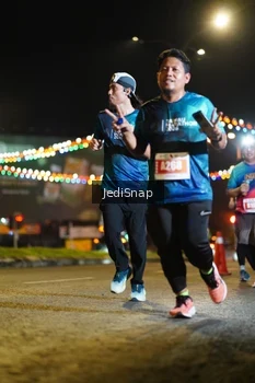Runner Photo 4422876