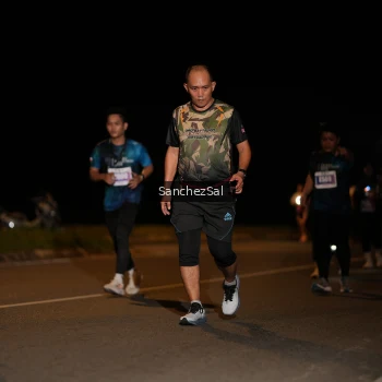 Runner Photo 4422947