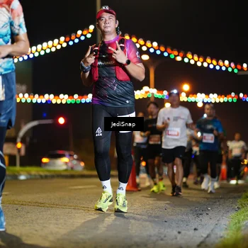 Runner Photo 4422995