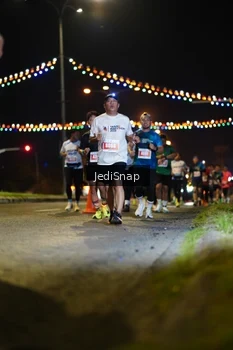 Runner Photo 4422997