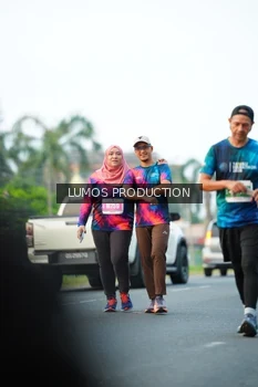 Runner Photo 4423047