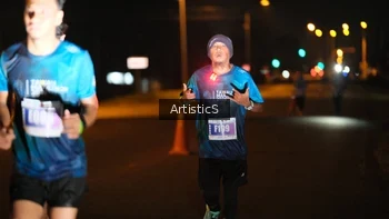Runner Photo 4423062