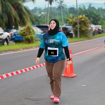 Runner Photo 4423071