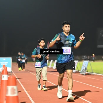 Runner Photo 4423137