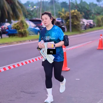 Runner Photo 4423138