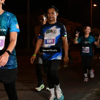 Runner Photo 4423142