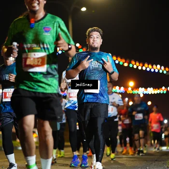 Runner Photo 4423193