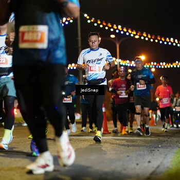 Runner Photo 4423239
