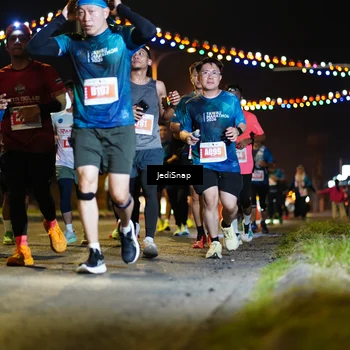 Runner Photo 4423347