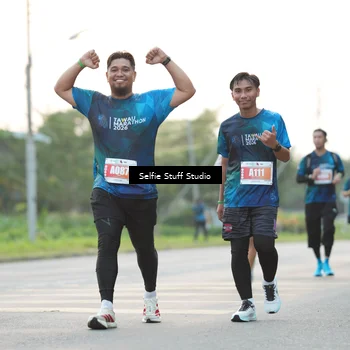 Runner Photo 4423359