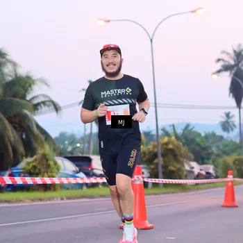 Runner Photo 4423362