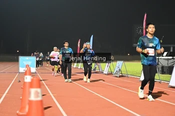 Runner Photo 4423435