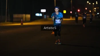Runner Photo 4423442