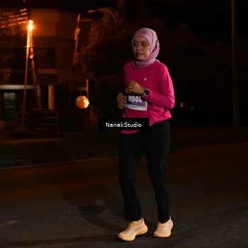 Runner Photo 4423453