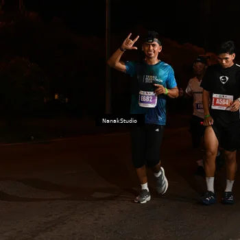 Runner Photo 4423464