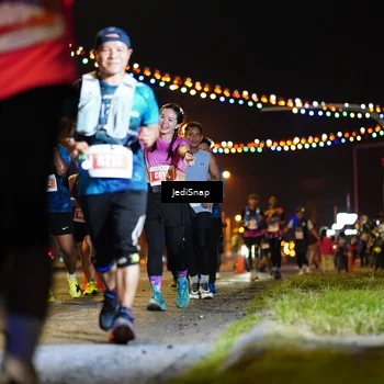 Runner Photo 4423469