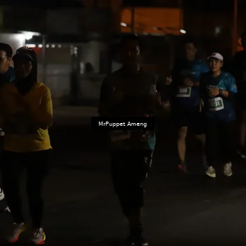 Runner Photo 4423483