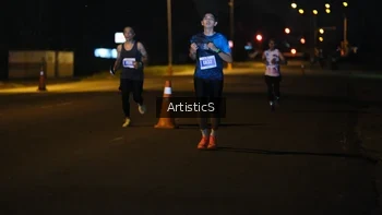 Runner Photo 4423491