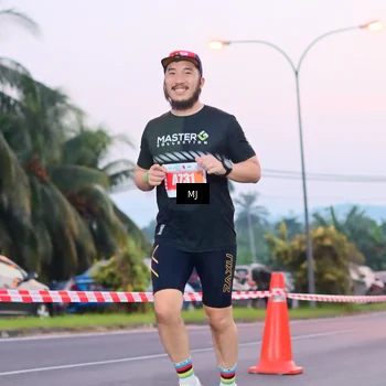 Runner Photo 4423510
