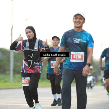 Runner Photo 4423515