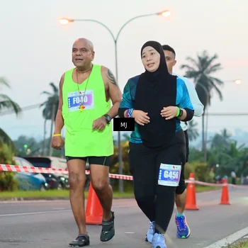 Runner Photo 4423542