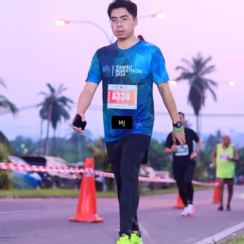Runner Photo 4423579