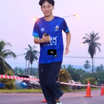 Runner Photo 4423591