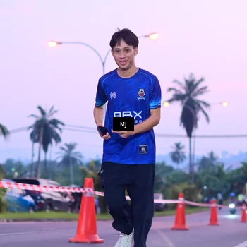 Runner Photo 4423602
