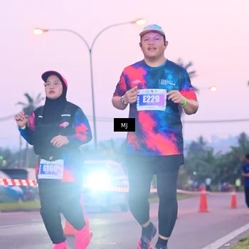 Runner Photo 4423619