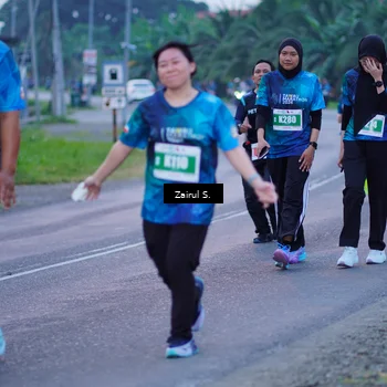 Runner Photo 4423641