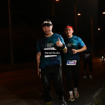 Runner Photo 4423643