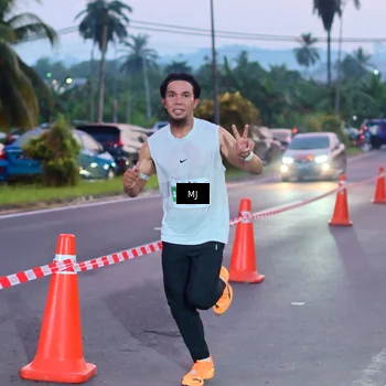 Runner Photo 4423645