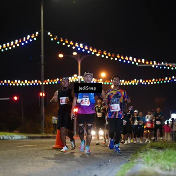 Runner Photo 4423669