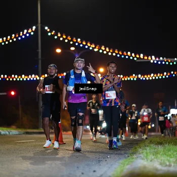 Runner Photo 4423670