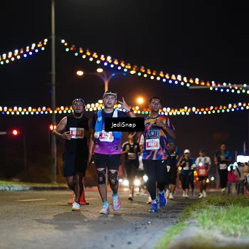 Runner Photo 4423678