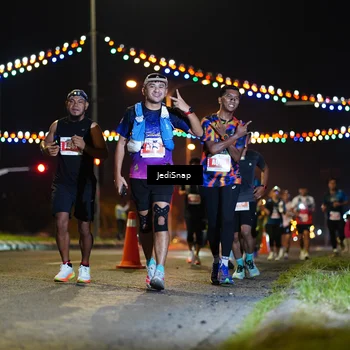 Runner Photo 4423680