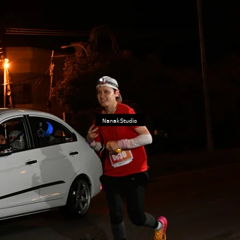 Runner Photo 4423702
