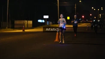 Runner Photo 4423705