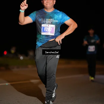 Runner Photo 4423706