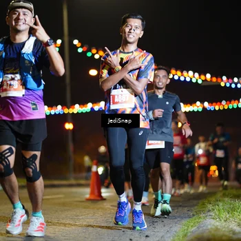 Runner Photo 4423754