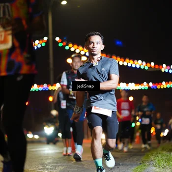 Runner Photo 4423782