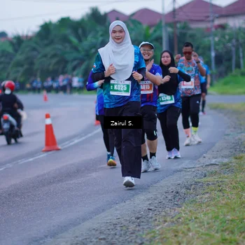 Runner Photo 4423791